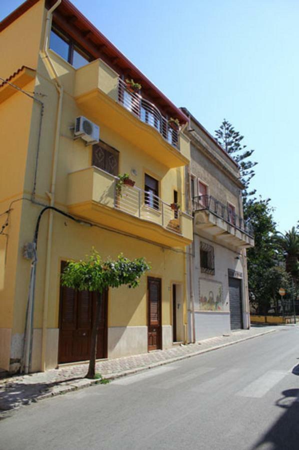 דירות טראפטו Casa Nonna Maria מראה חיצוני תמונה